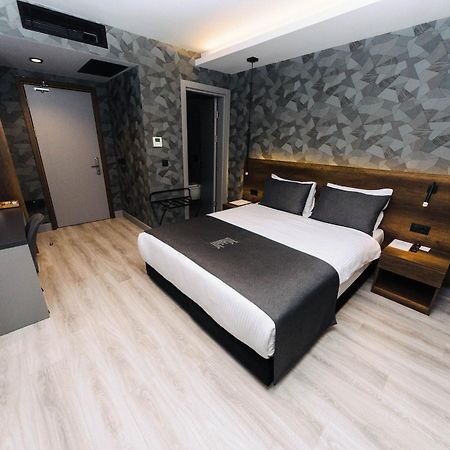 Emen'S Otel İzmir Buitenkant foto